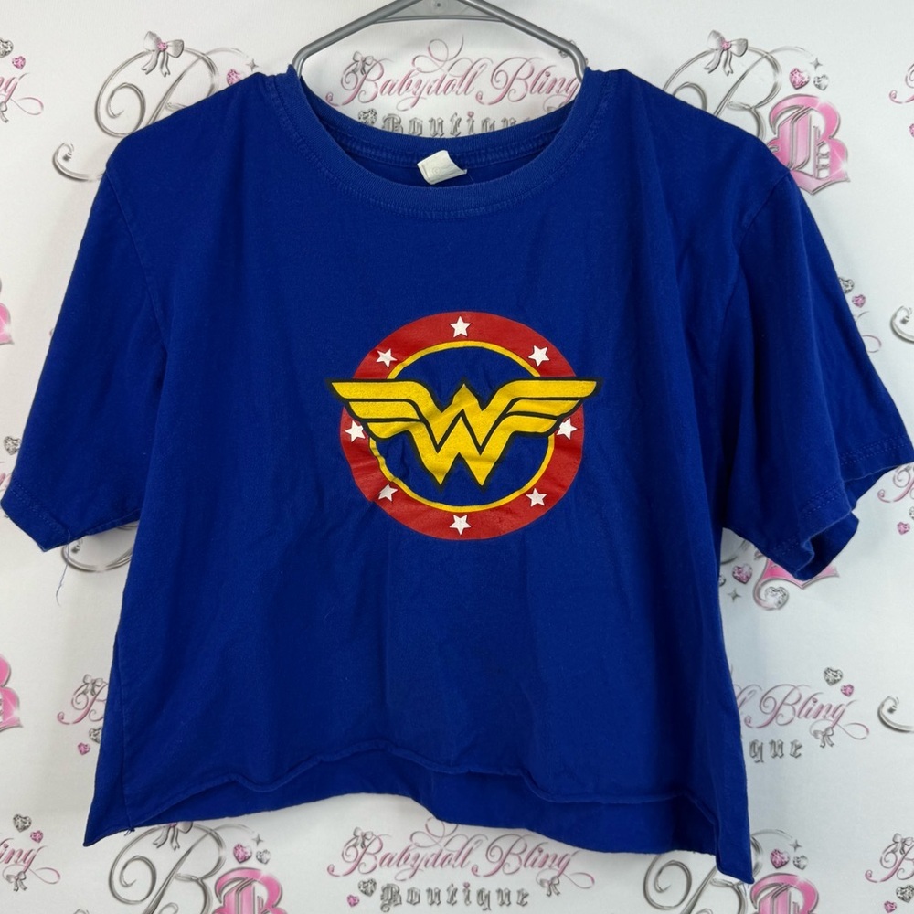 Disenos creativos T-shirt wonder women super hero girl crop Blue Graphic T-Shirt